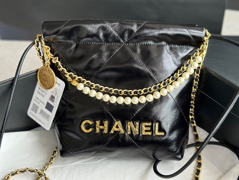 Chanel Luxury Handbag Style 72 Rovelle Bags