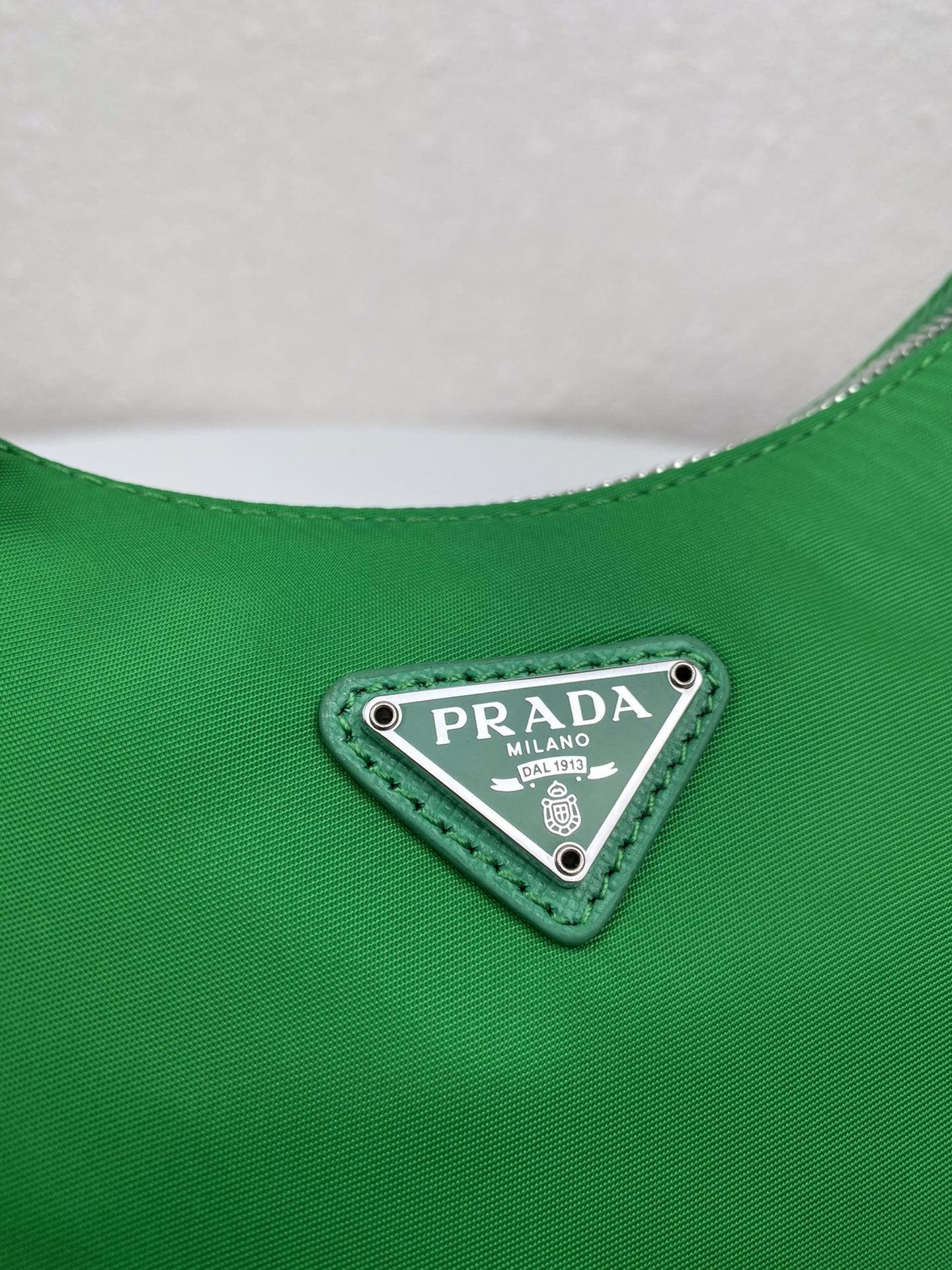 Prada Re-Edition 2005 Nylon Bag