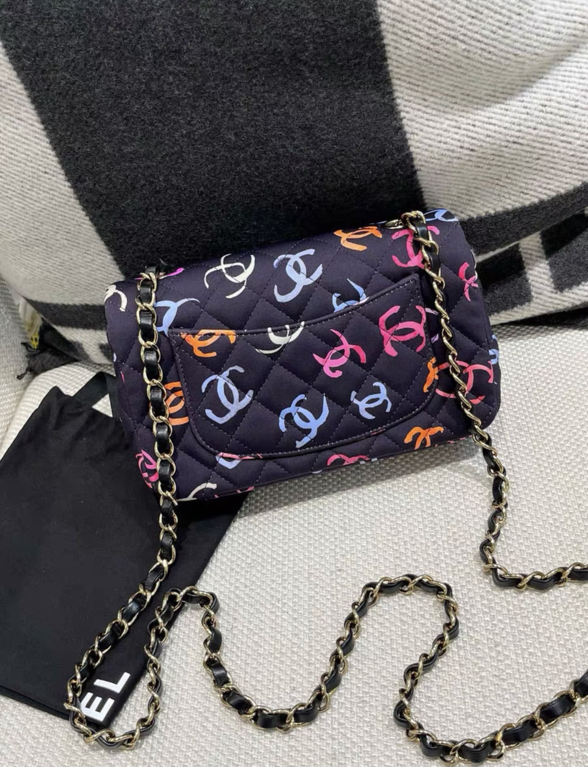 Chanel Luxury Leather Shoulder Bag Style 7 Rovelle Bags