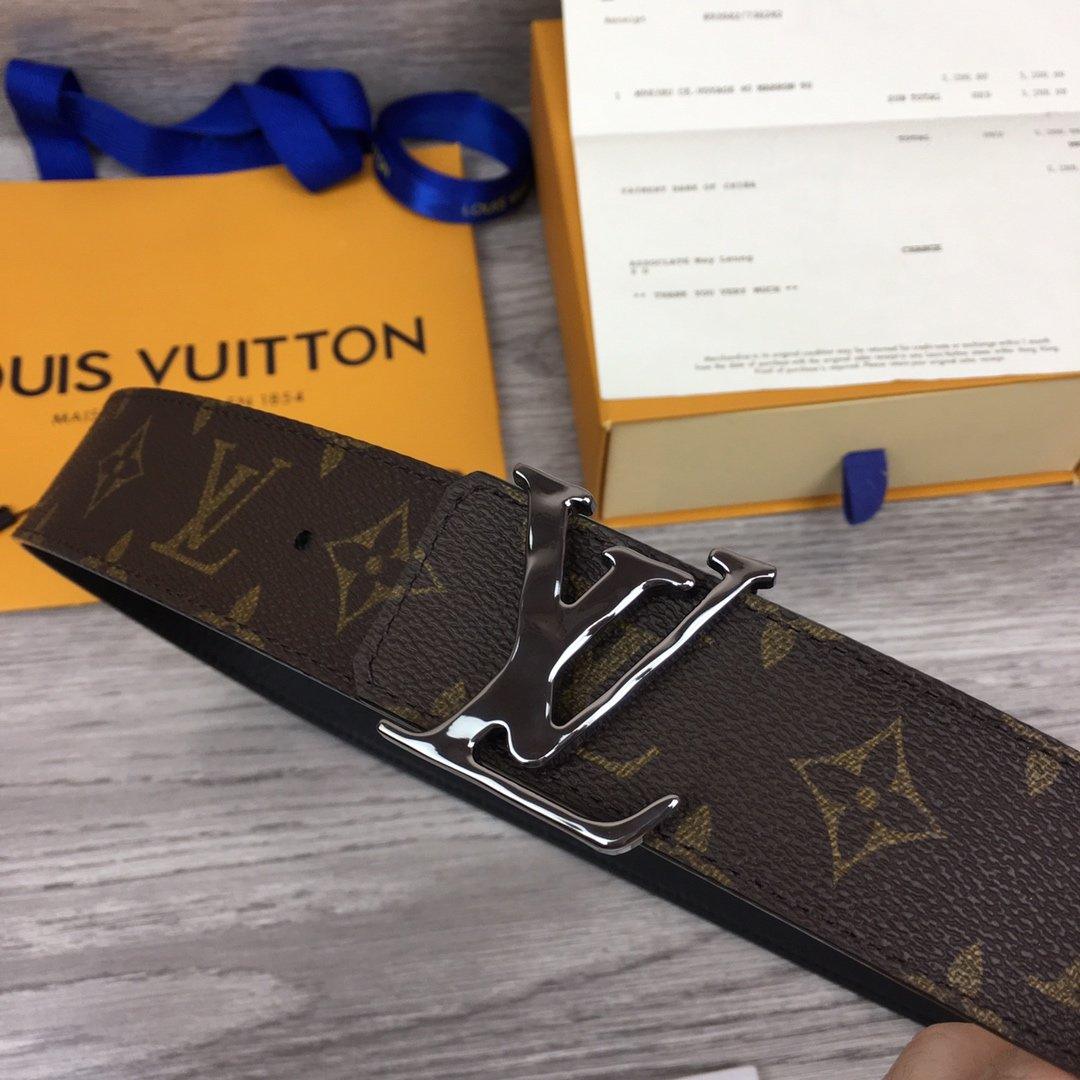 Leather Belt Louis Vuitton