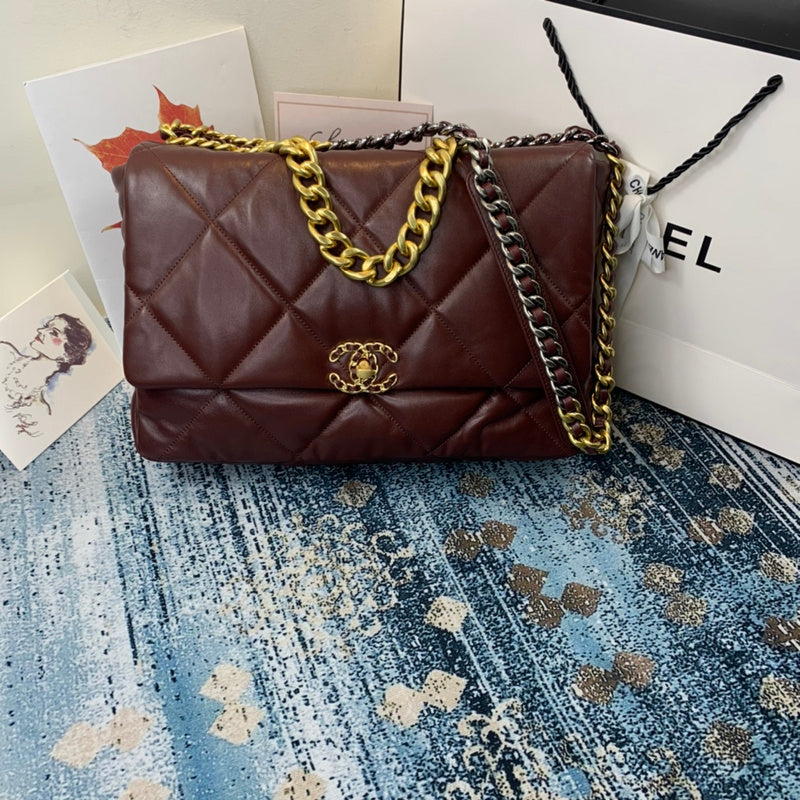 Chanel Luxury Handbag Style 577 Rovelle Bags