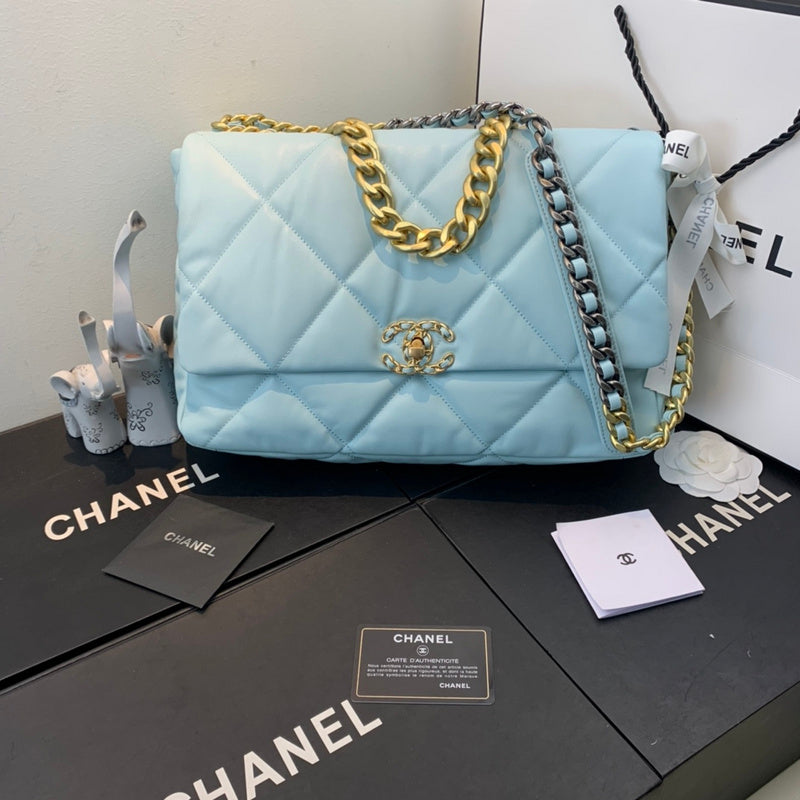 Chanel Luxury Handbag Style 578 Rovelle Bags
