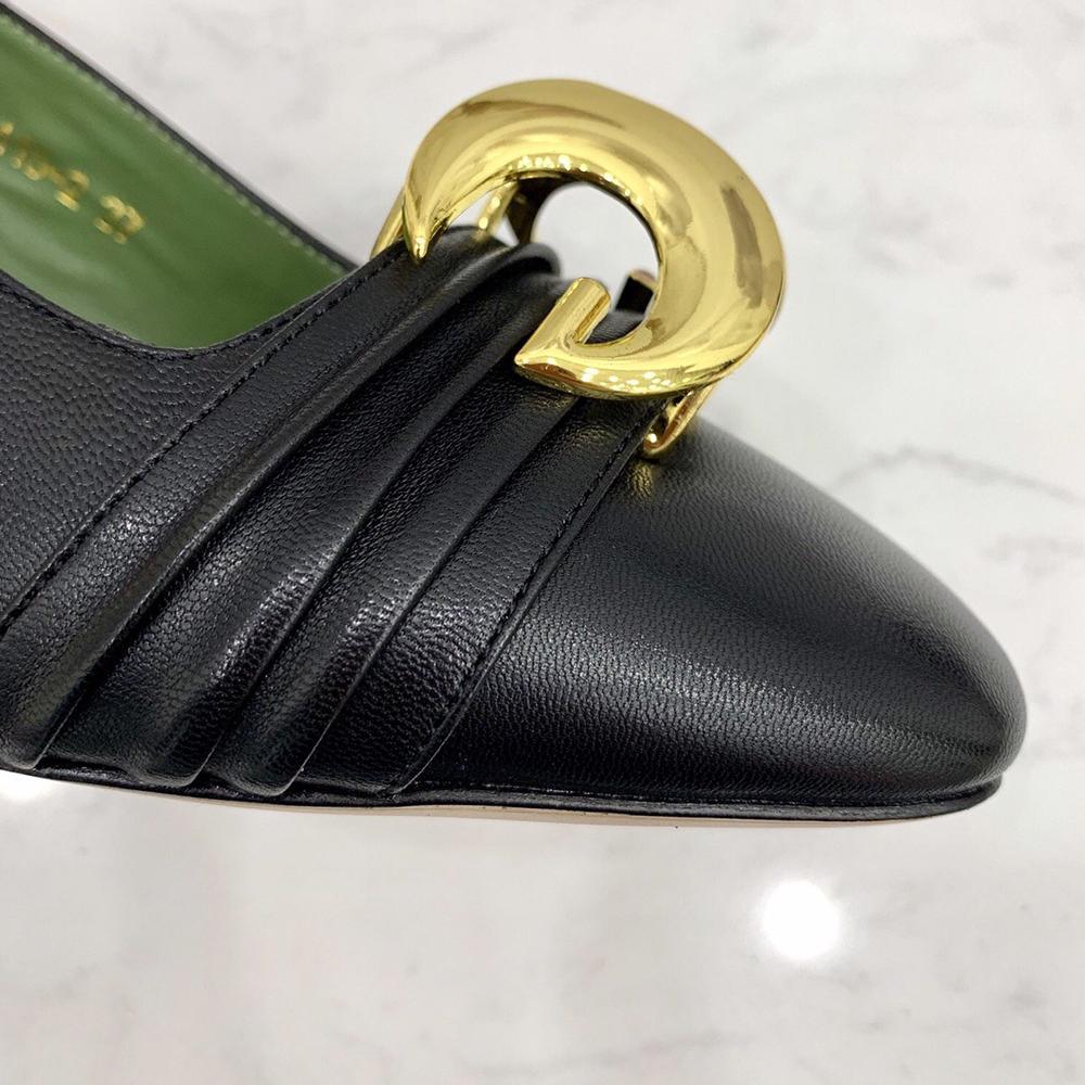 Gucci Sandals