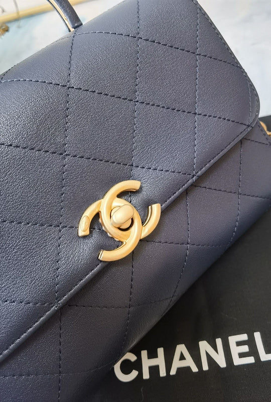 Chanel Luxury Handbag Style 636 Rovelle Bags