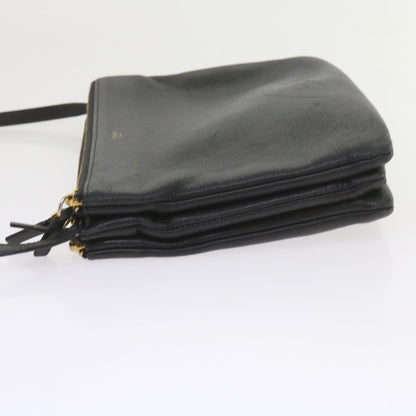Luxury CELINE Trio PM Shoulder Bag Leather Black ep2461