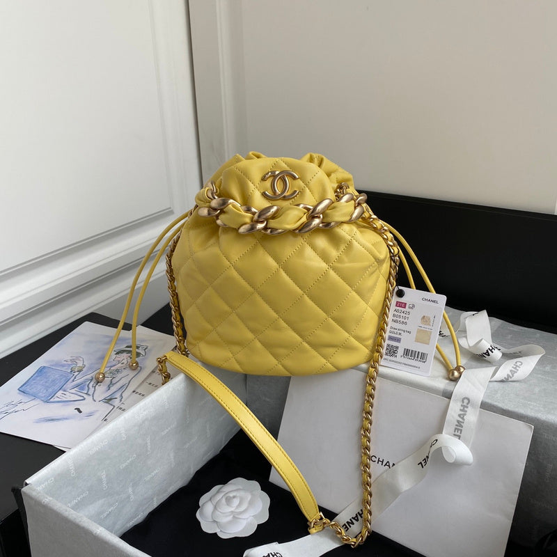 Chanel Luxury Handbag Style 627 Rovelle Bags