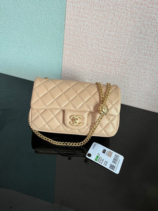 Chanel Luxury Handbag Style 63 Rovelle Bags
