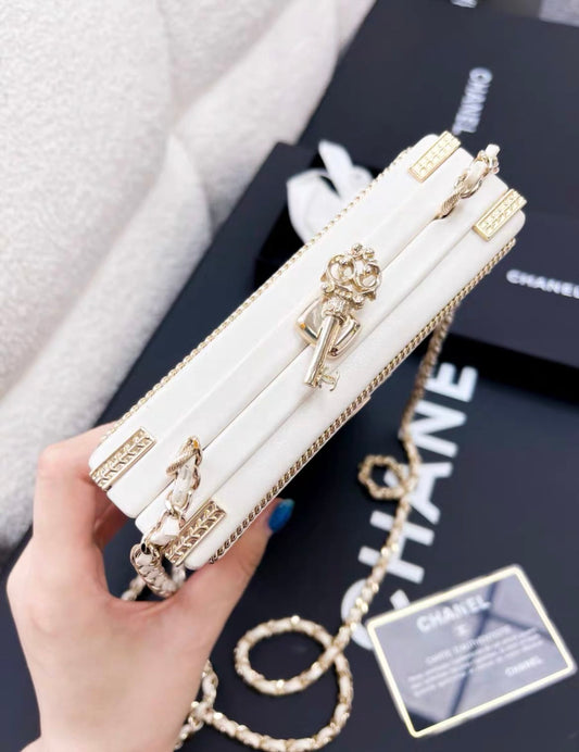 Chanel Luxury Leather Gold Handbag Style 13 Rovelle Bags