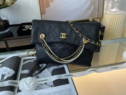 Chanel Luxury Handbag Style 618 Rovelle Bags