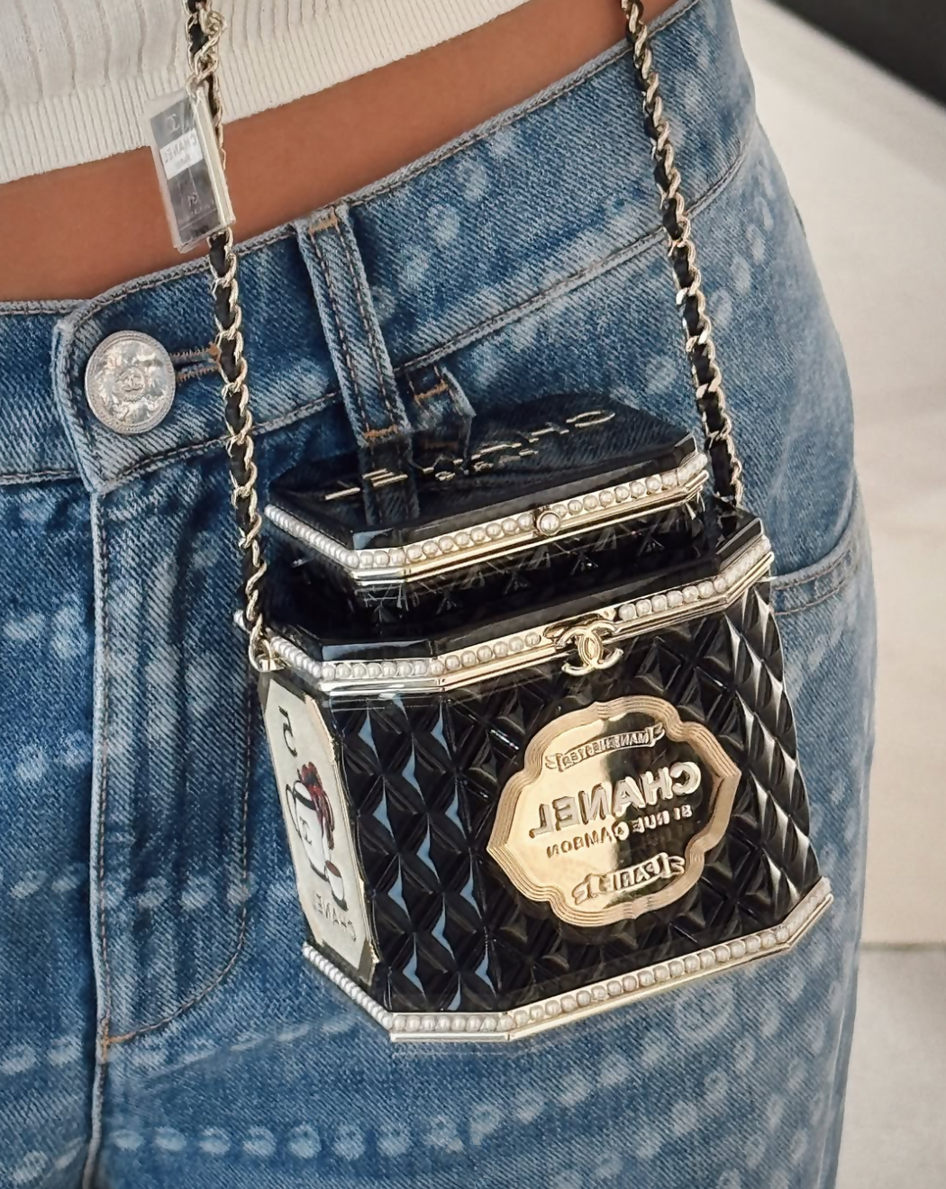 Chanel Luxury Leather Black Handbag Style 2 Rovelle Bags