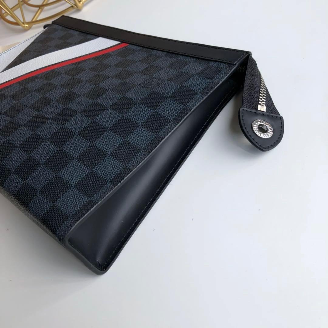 LOUIS VUITTON TOILETRY POUCH
