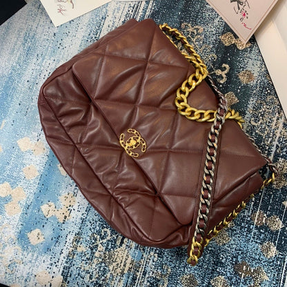 Chanel Luxury Handbag Style 577 Rovelle Bags