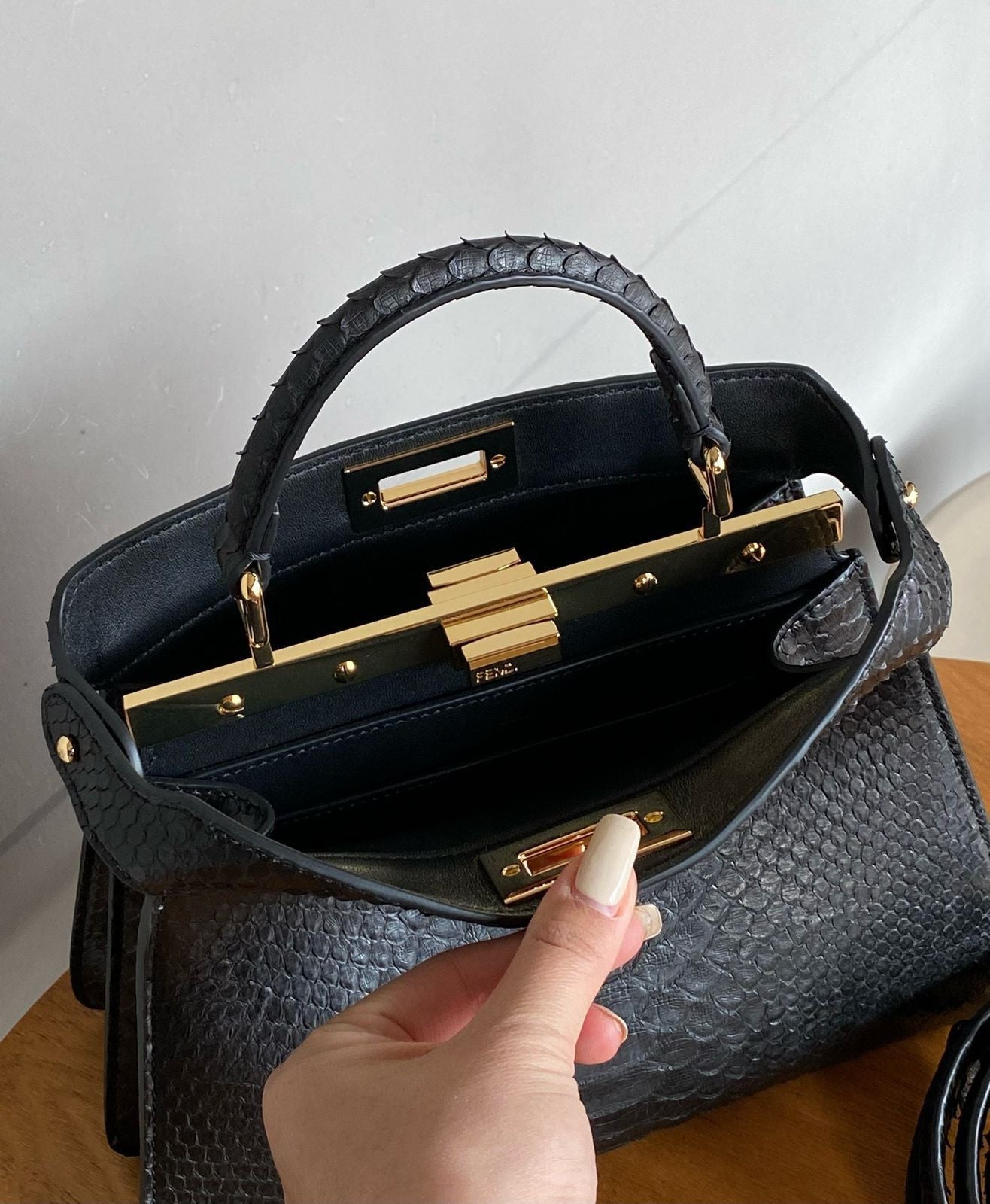 FENDI Rovelle Bags