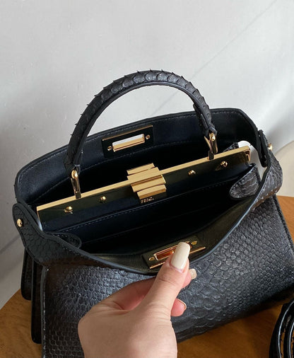 FENDI Rovelle Bags