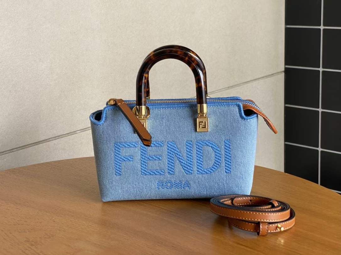 FENDI Rovelle Bags