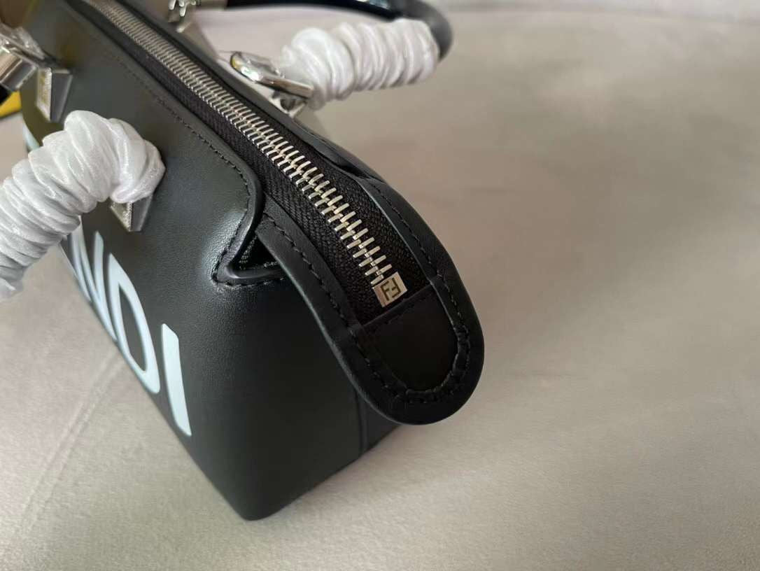 FENDI Rovelle Bags