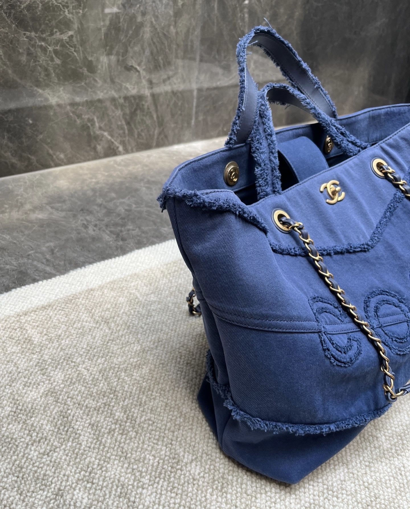 Chanel Luxury Leather Blue Handbag Rovelle Bags