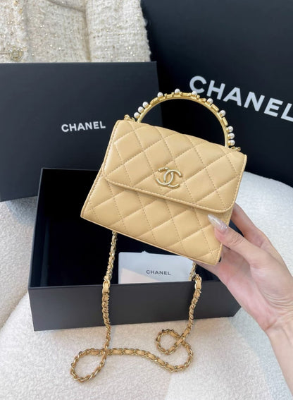 Chanel Luxury Leather Handbag Style 10 Rovelle Bags
