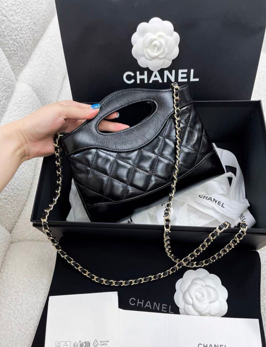 Chanel Luxury Leather Black Handbag Style 15 Rovelle Bags