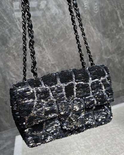 Chanel Luxury Leather Handbag Style 8 Rovelle Bags