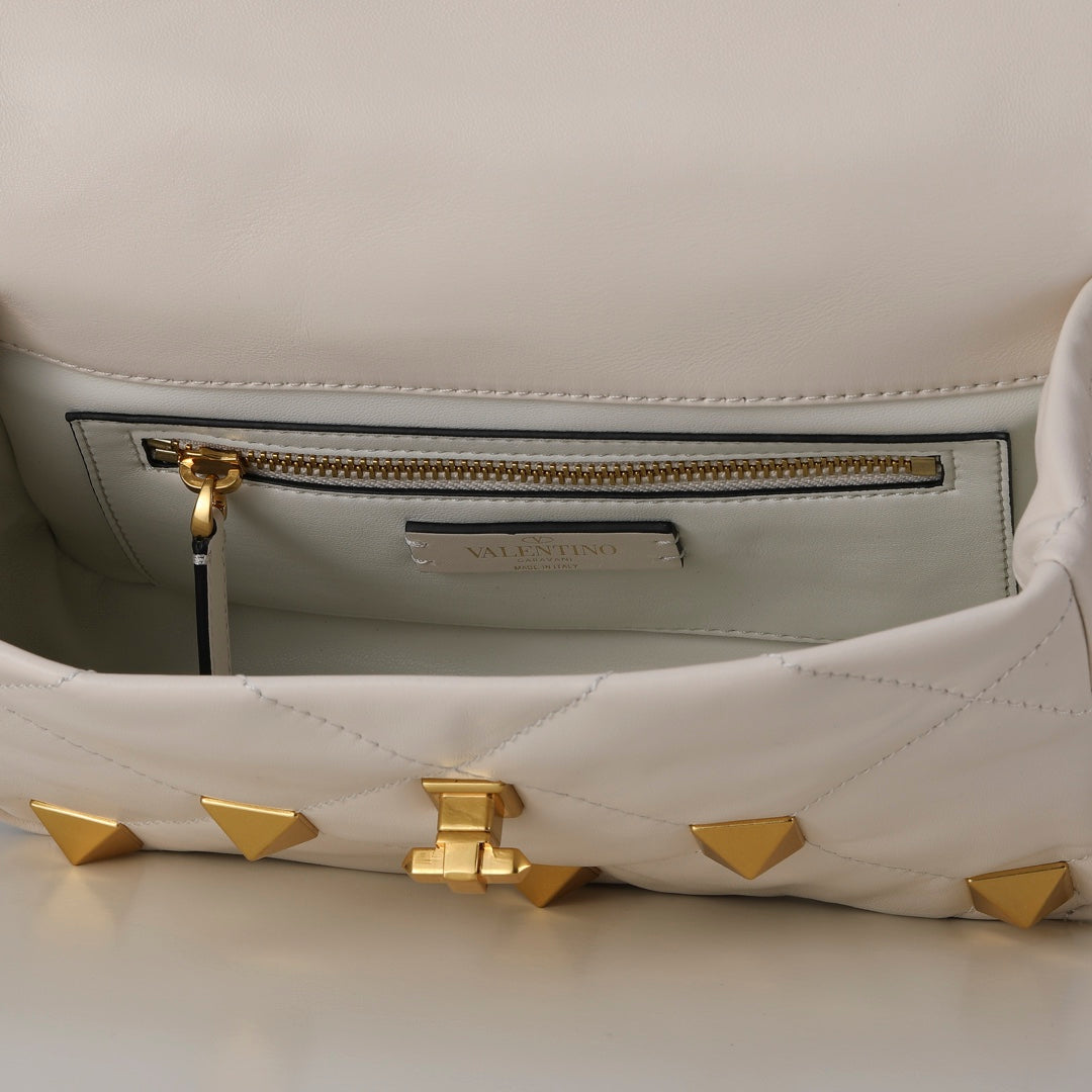 Valentino Garavani Medium Roman Stud The Shoulder Bag In Nappa With Chain