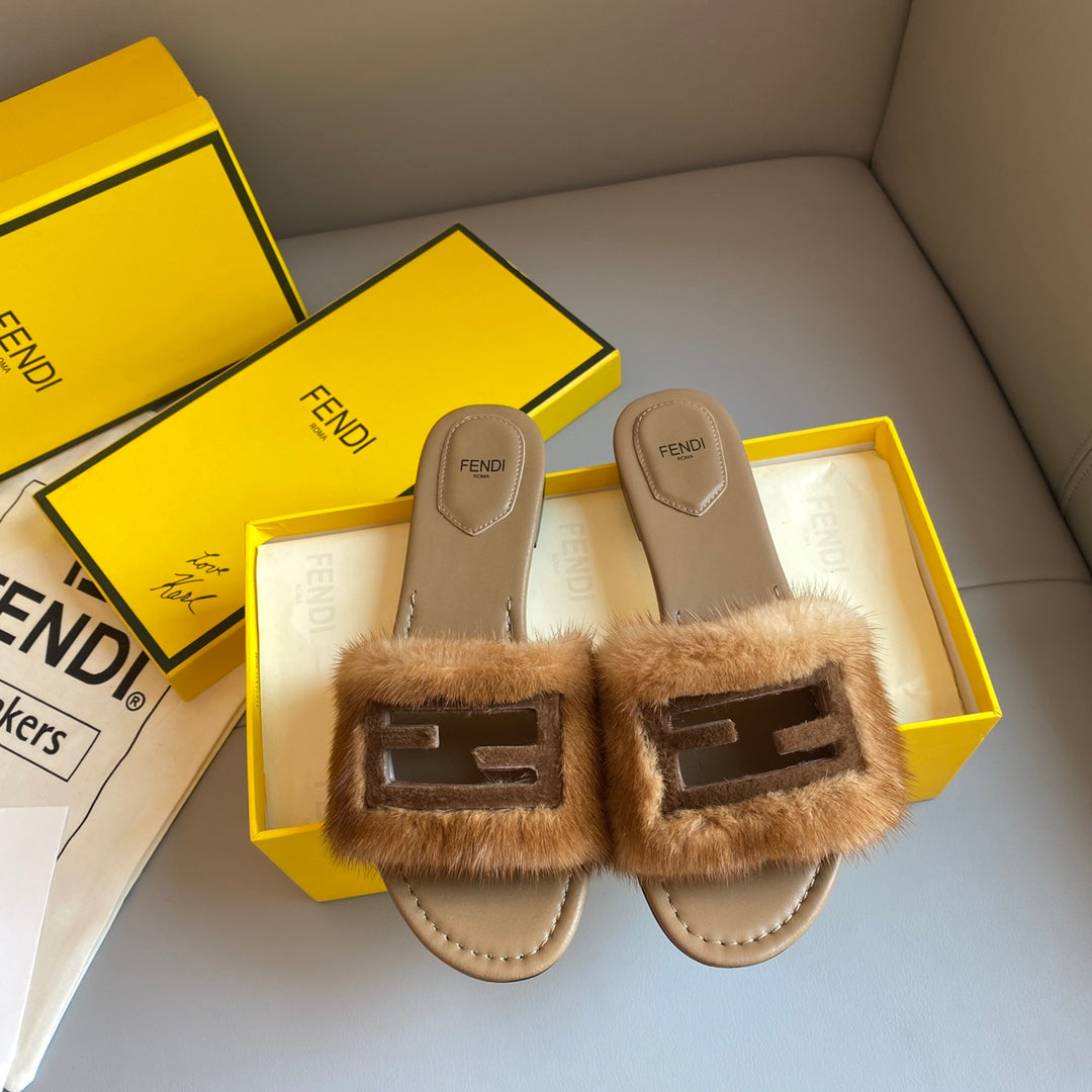 Fendi Signature Slides