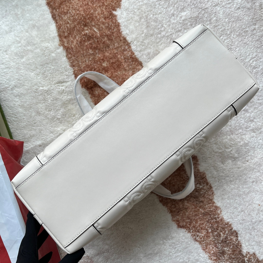Gucci GG Matelasse Leather Medium Tote Bag