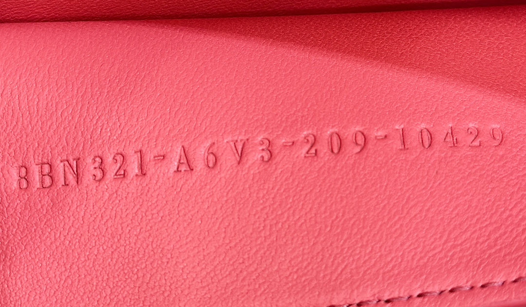 Fendi Peekaboo  Small iseeu Bag