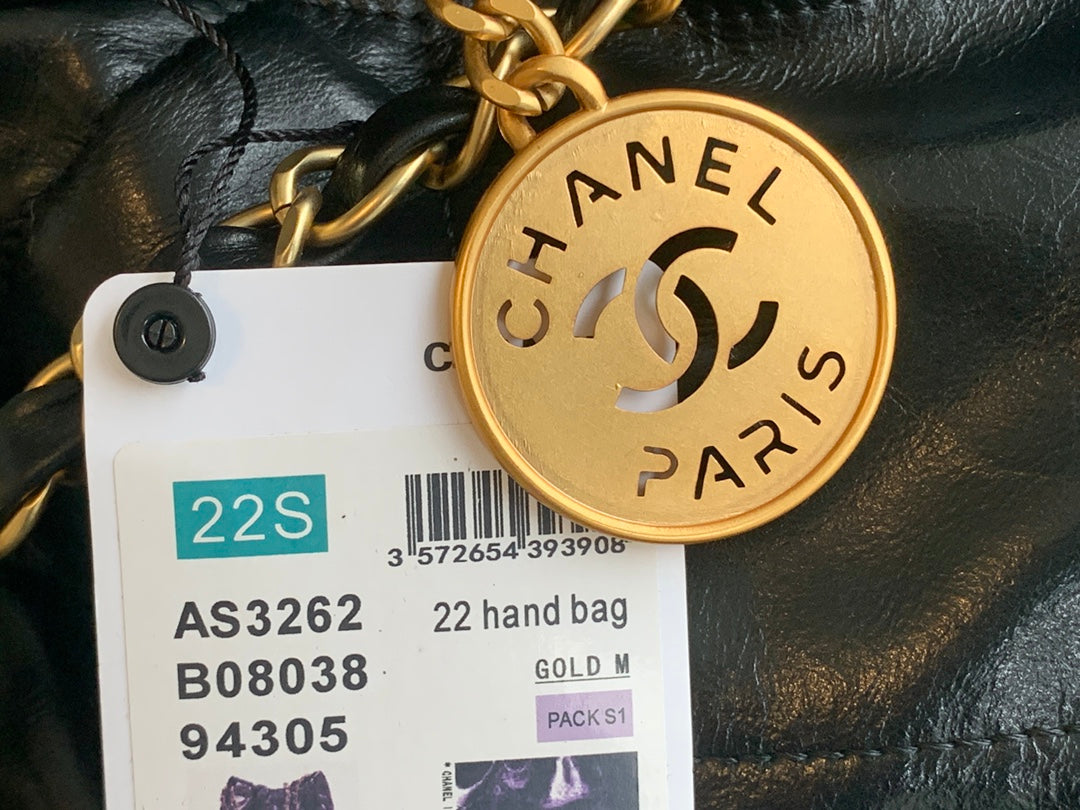 Chanel 22 Medium Handbag