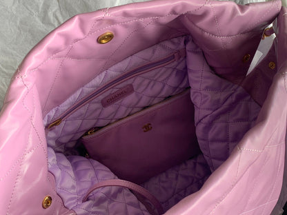 Chanel 22 Medium Handbag