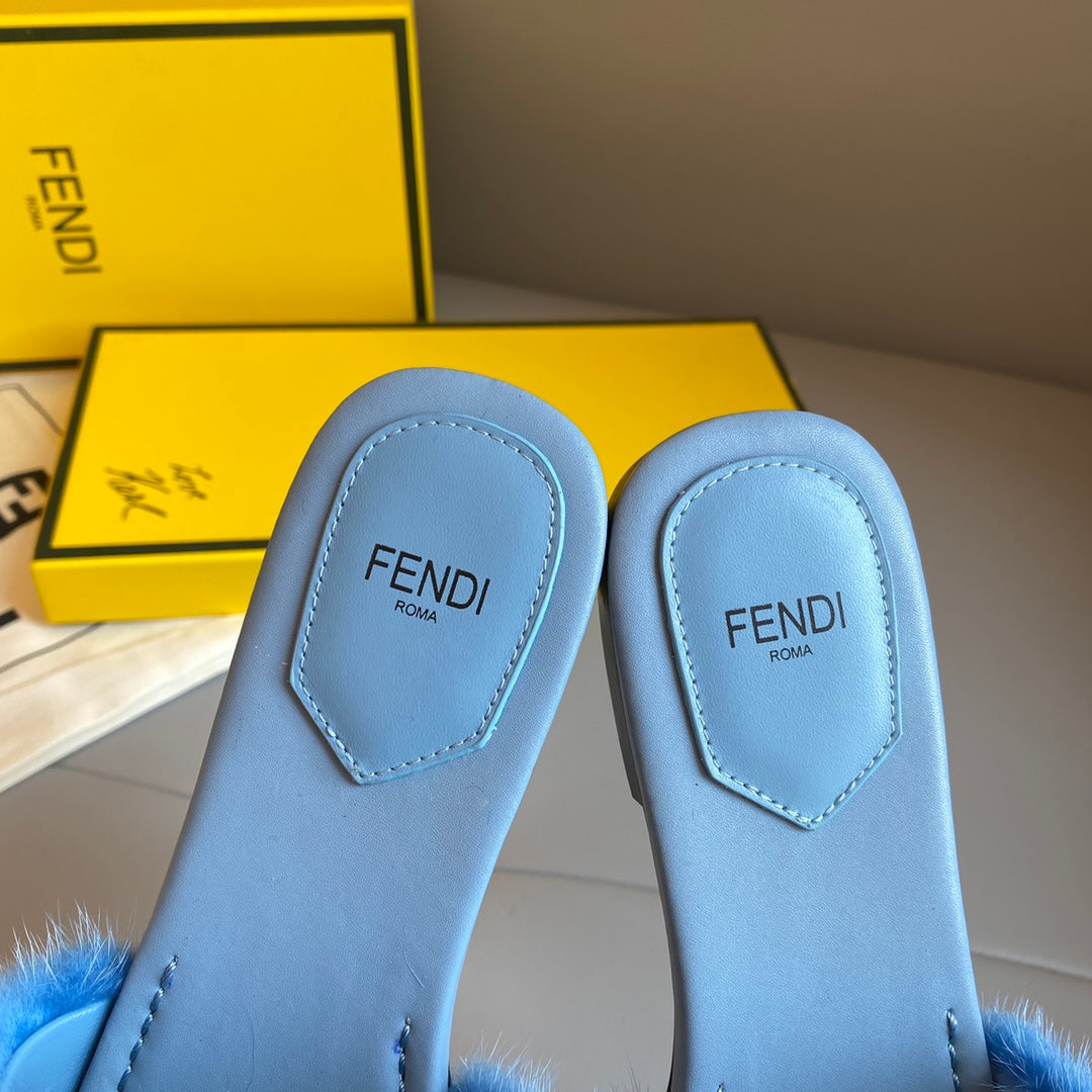 Fendi Signature Slides