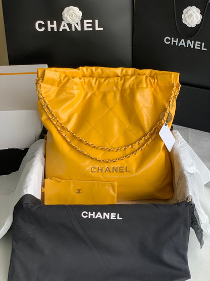 Chanel 22 Medium Handbag