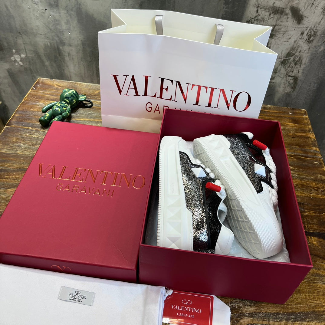 Valentino One Stud XL Trainer Sneakers