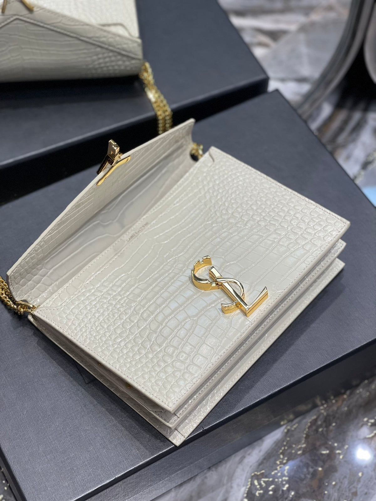YSL Cassandra Medium Chain Bag In crocodile Embossed Shiny Leather