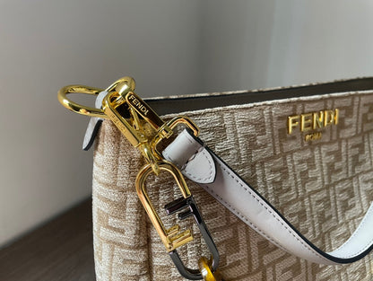 Fendi O'lock Zip Bag