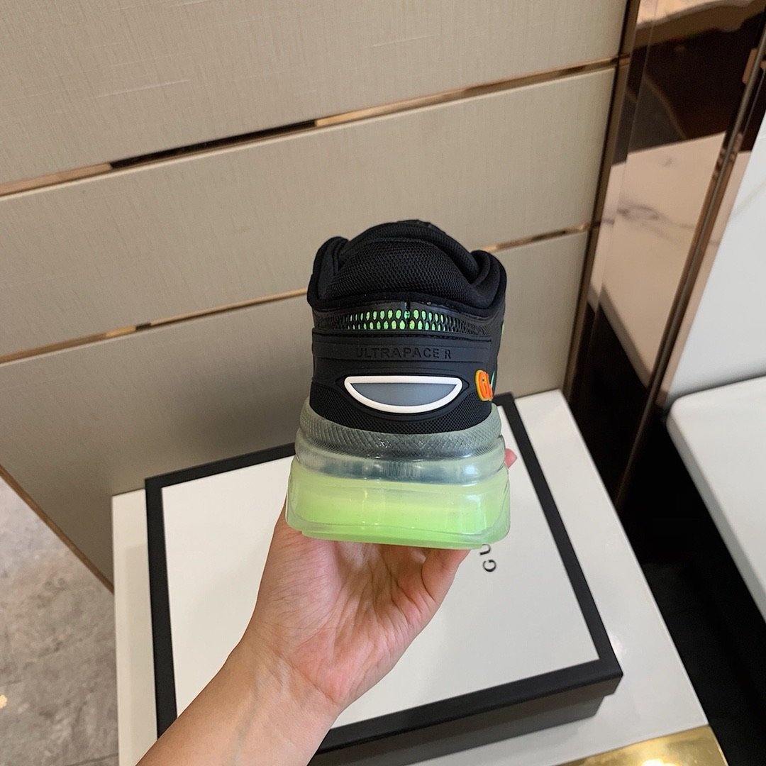 Gucci Ultrapace R Sneaker
