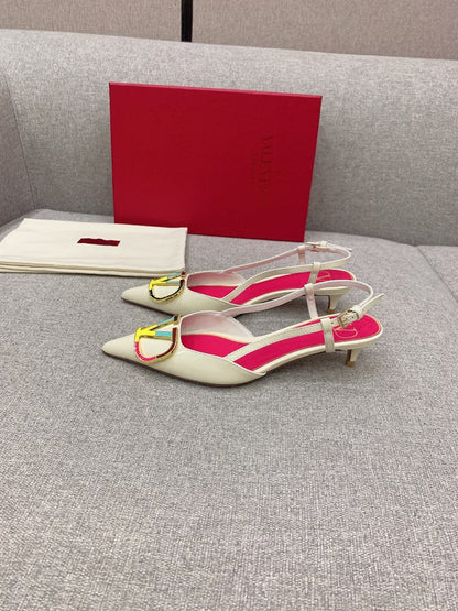 Valentino Vlogo Signature Slingback Pumps 40 mm