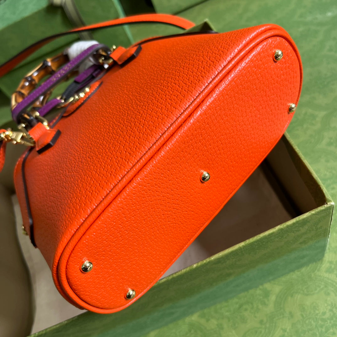 Gucci  Diana Mini Tote Bag