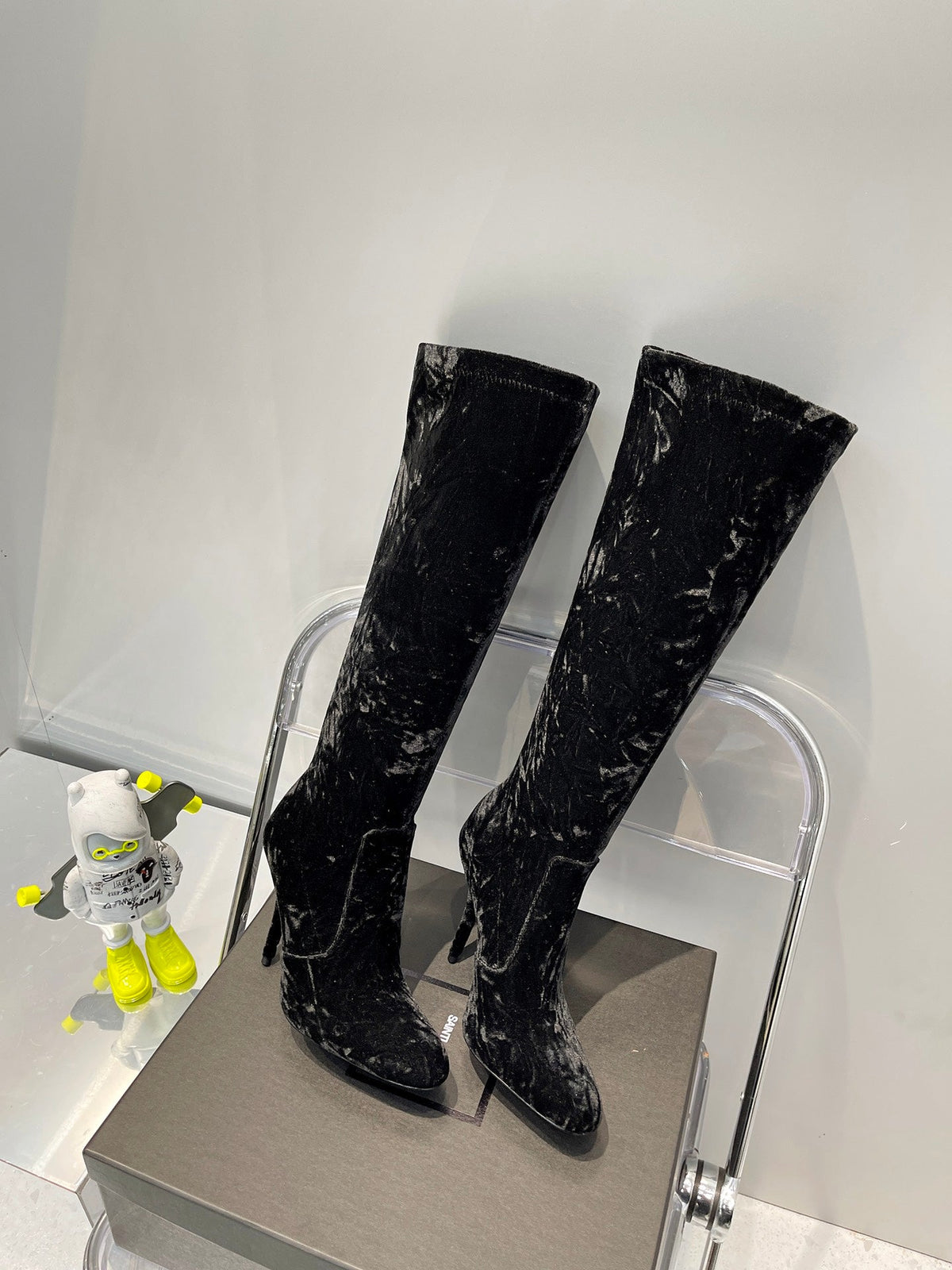 YSL  Talia Boots In Velvet