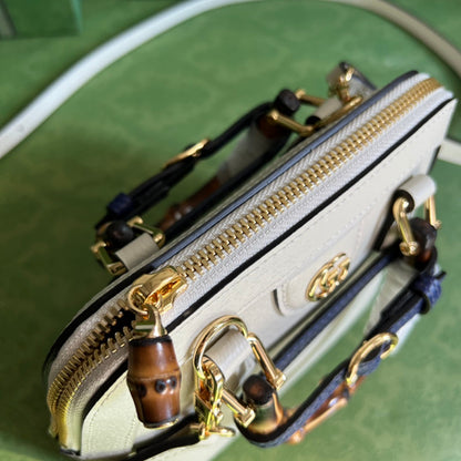 Gucci  Diana Mini Tote Bag