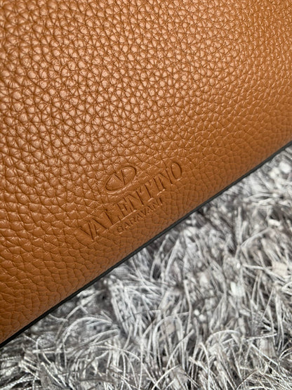 Valentino Garavani Rockstud Calfskin Grainy Tote Bag