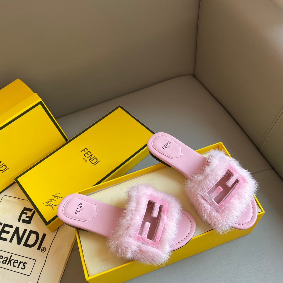 Fendi Signature Slides
