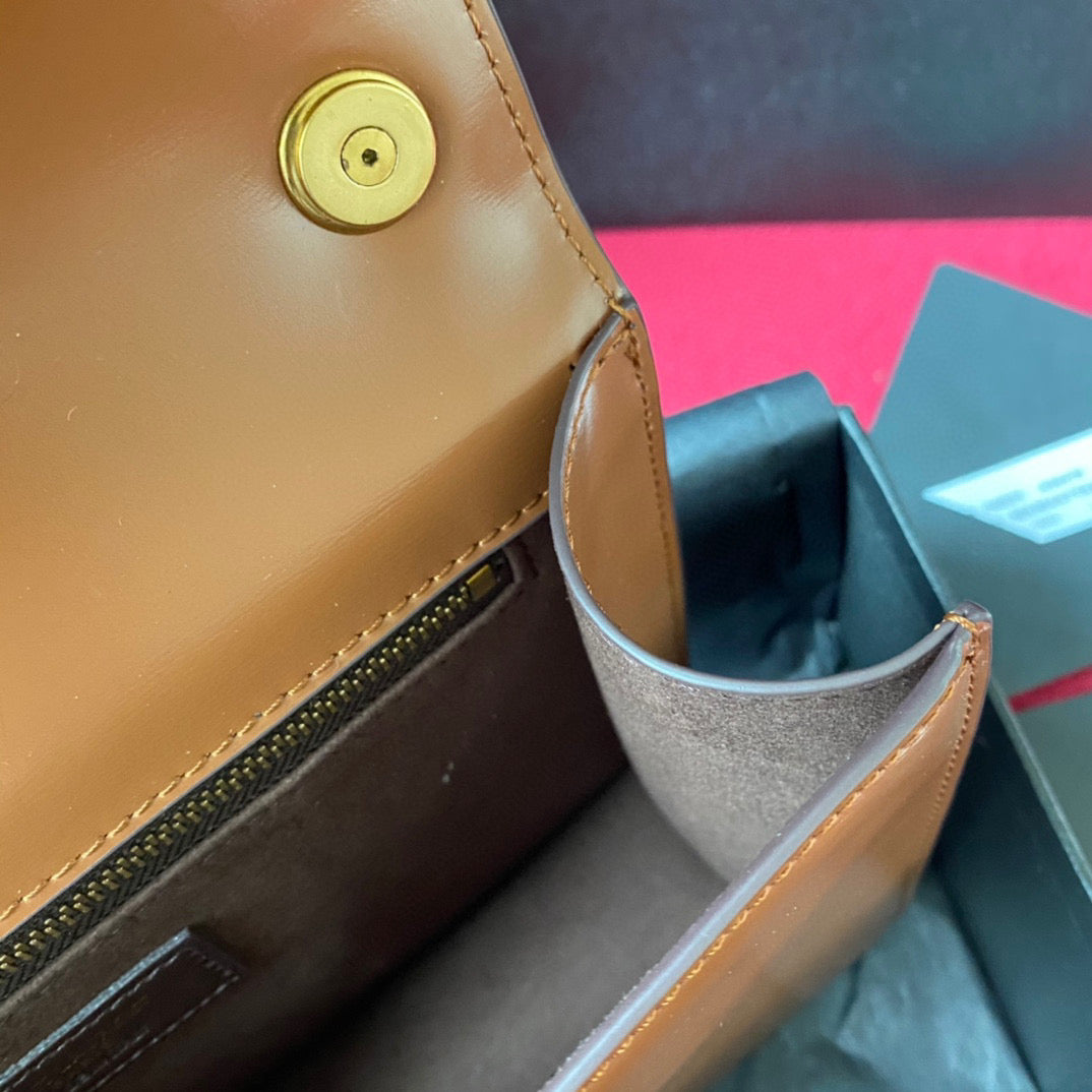 YSL LE CARRE SATCHEL IN BOX SAINT LAURENT LEATHER