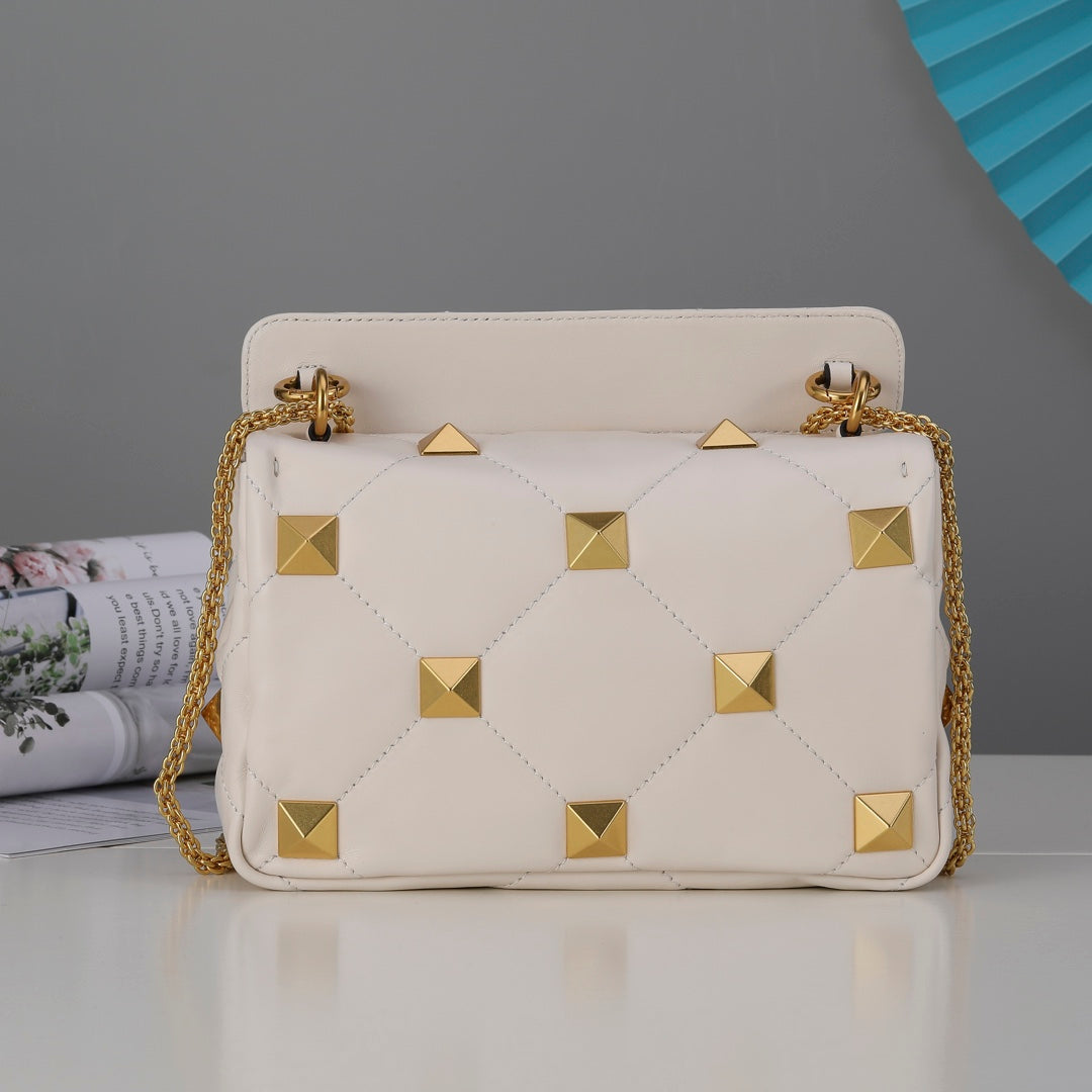 Valentino Garavani Medium Roman Stud The Shoulder Bag In Nappa With Chain