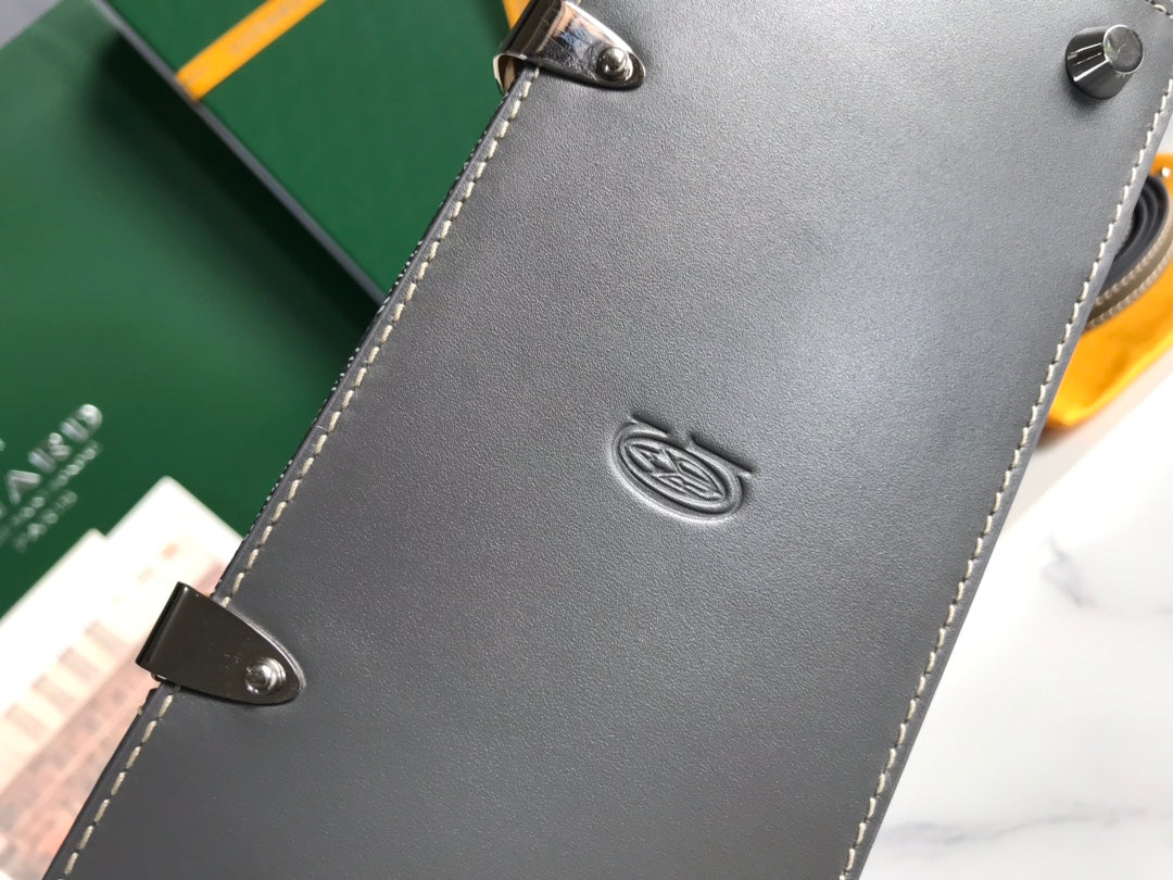 Goyard Mini Structure Saigon Bag