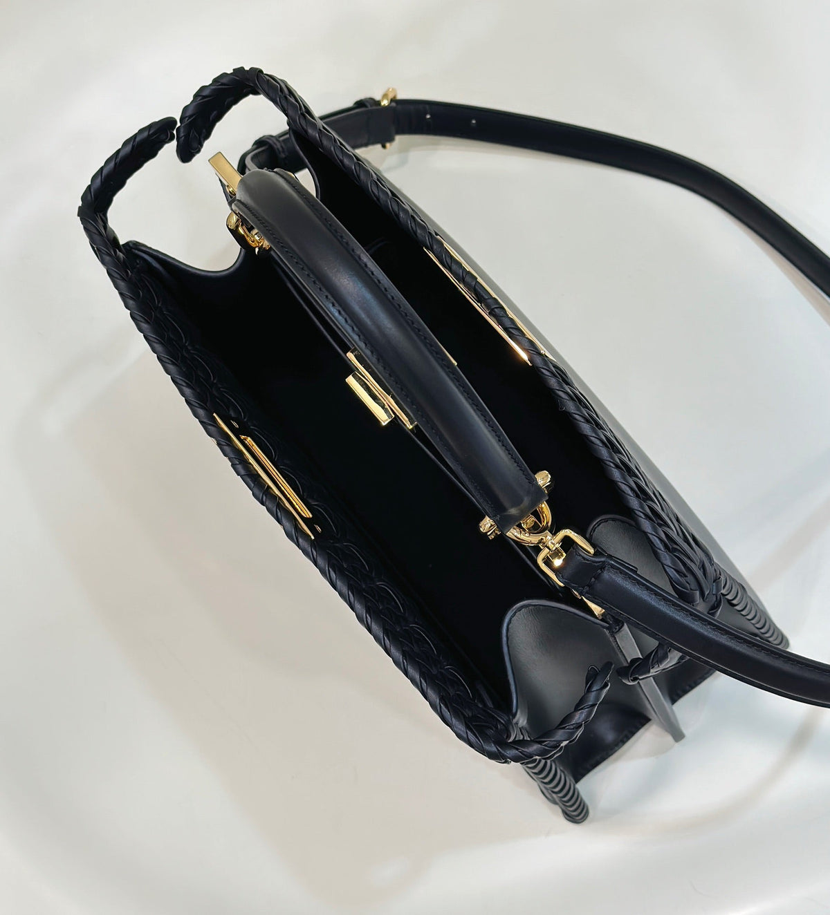 Fendi Peekaboo  Small iseeu Bag