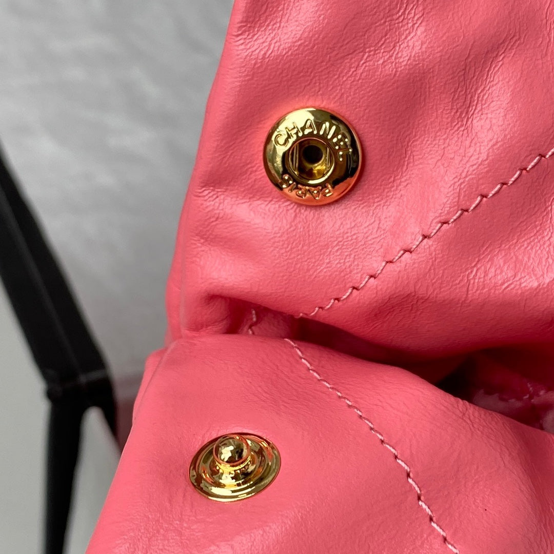 Chanel 22 Large Handbag