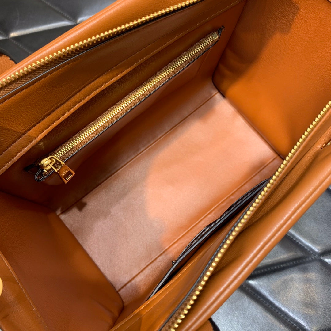 Valentino One Stud Medium Bag