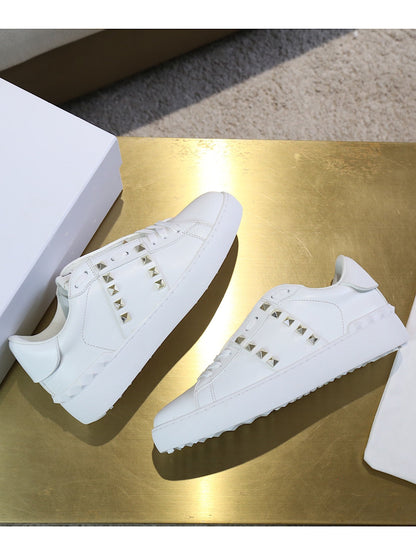 Valentino Calfskin  rockstud Untitled Sneakers