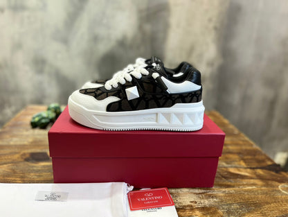 Valentino One Stud XL Trainer Sneakers